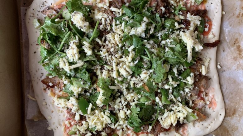 这是田园披萨吗🍕?,撒芝士碎