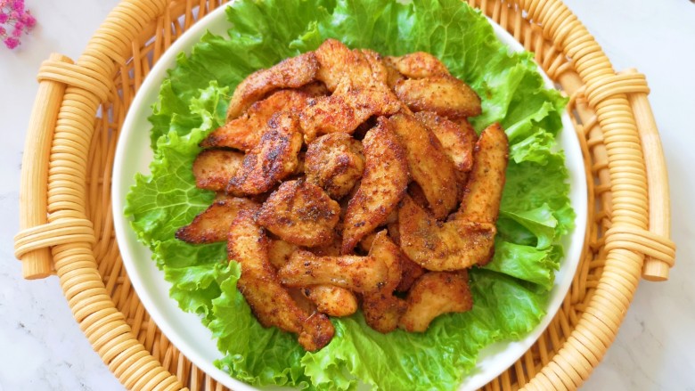 孜然鸡胸肉,宝贝说特别好吃,就是量太少了。