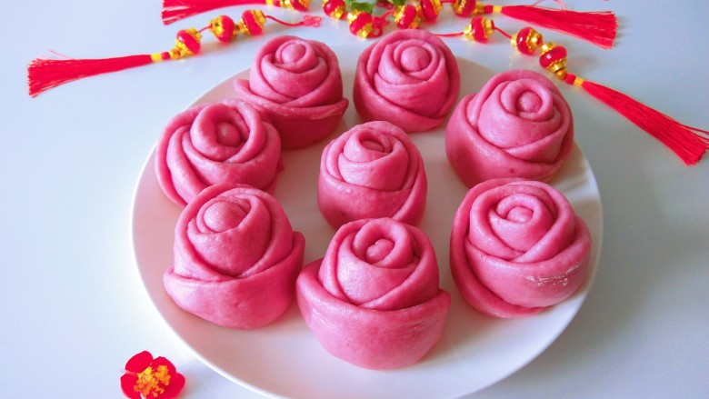 紫薯玫瑰花卷,成品图