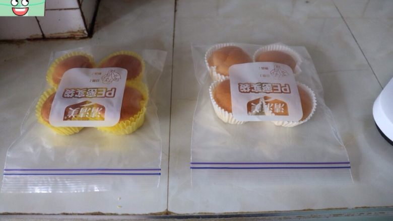 小巧杯子蛋糕,放在密封包装袋可以室内常温储存两天。