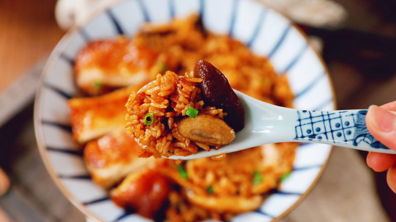 电饭煲鸡腿焖饭,图三