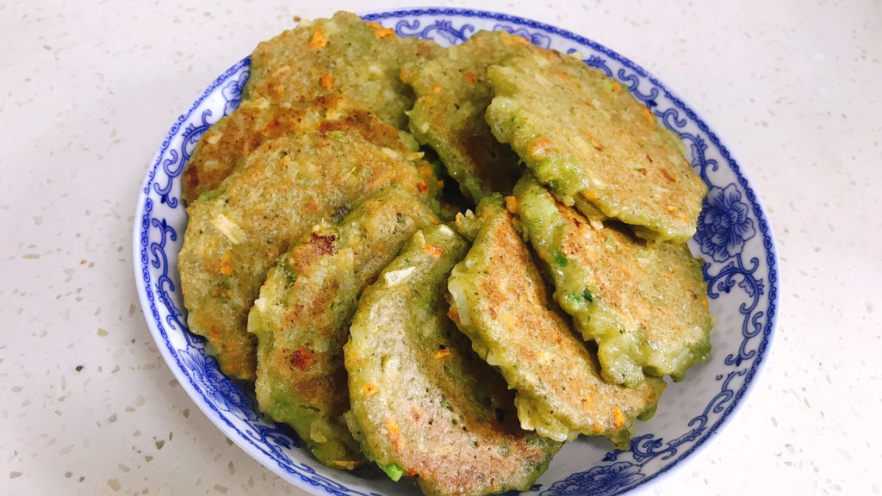 蔬菜绿豆渣饼