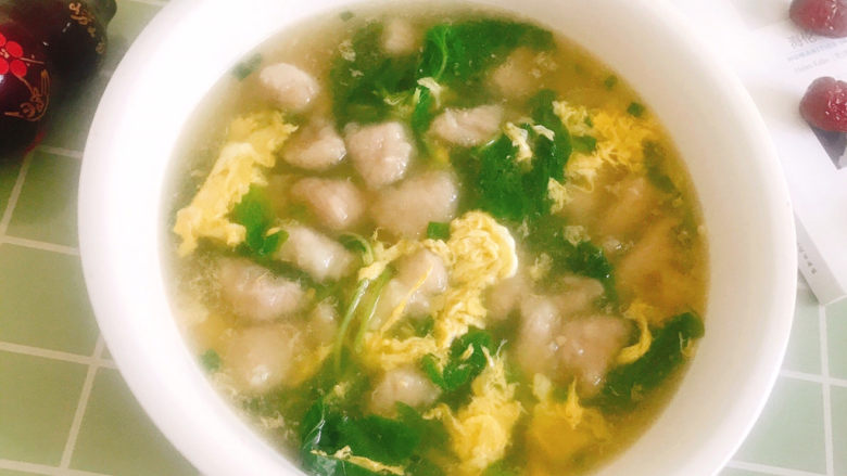粉鸡汤(阜阳特色小吃),盛入容器中即可食用