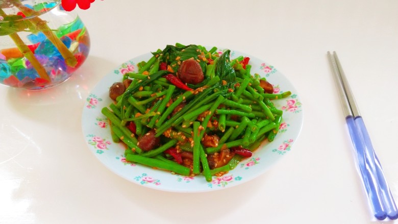 香菇炒豇豆,香菇炒<a style='color:red;display:inline-block;' href='/shicai/ 60'>豇豆</a>