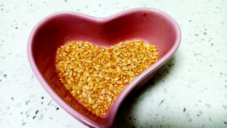 山药枸杞粥,<a style='color:red;display:inline-block;' href='/shicai/ 497'>糙米</a>称好