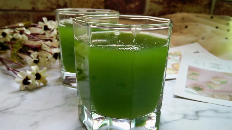 青瓜蜂蜜水,淡淡的青瓜香