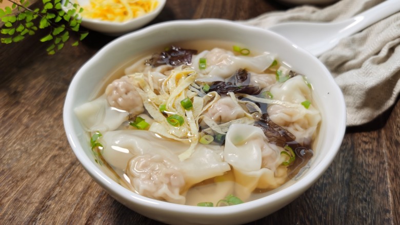 三鲜小馄饨,喜欢的试试吧!