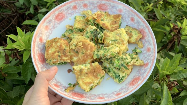 蒜香葱花蛋,微微蒜香味,真棒!