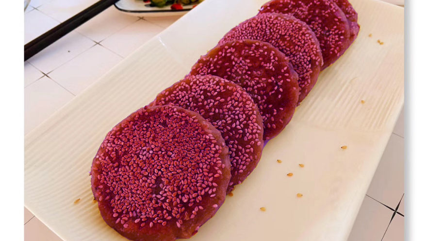 紫薯芝麻饼