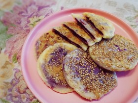 紫薯芝麻饼