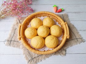 胡萝卜馒头