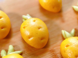胡萝卜馒头