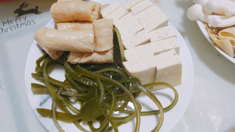 家常关东煮火锅,豆泡,豆腐,海带