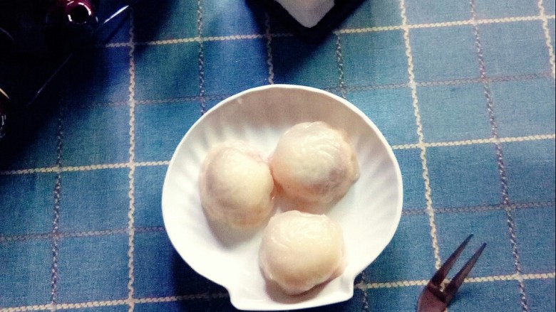 糯米紫薯糕,美食相伴，一路欢歌。