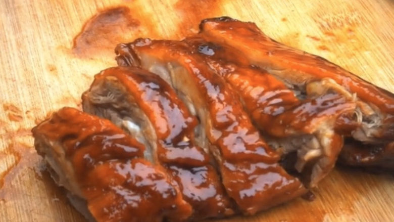 酱鸭腿,今天的酱鸭腿,依然很美味