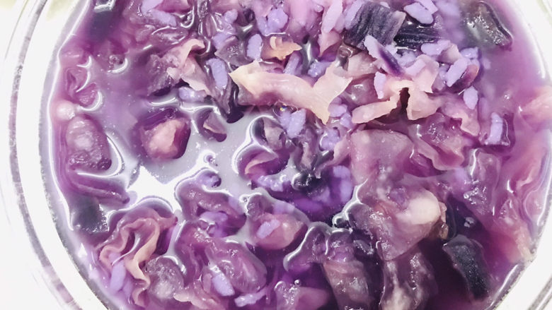 紫薯银耳粥,关火,出锅