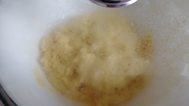 黄金玉米饼,搅拌均匀,密封室温饧发1个小时