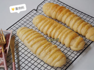 儿时的回忆～毛毛虫🐛面包（附奶黄馅做法）