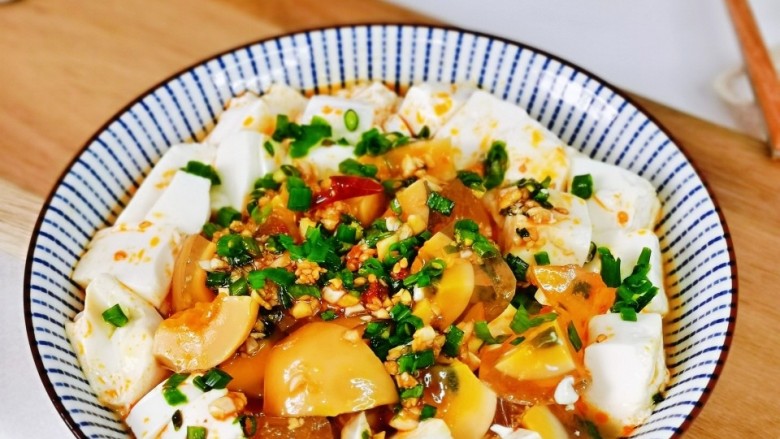 小葱拌豆腐,我要开动喽~