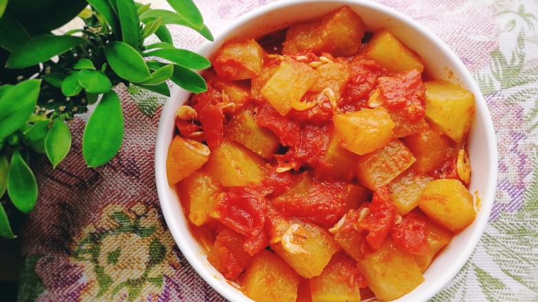 <span style="color:red">番茄</span><span style="color:red">烧</span>冬瓜