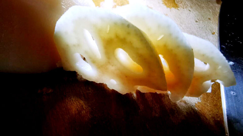 糖醋莲藕,有一点点透光