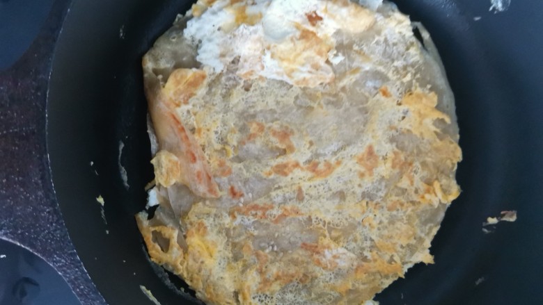 手抓饼,30秒在翻面