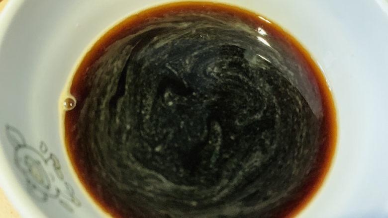 糖醋莲藕,搅拌均匀,调完糖醋汁,待用
