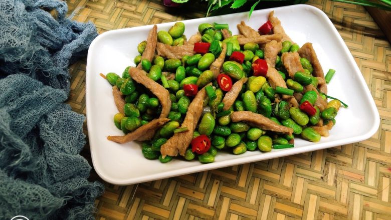 毛豆炒肉丝,完成,很下饭