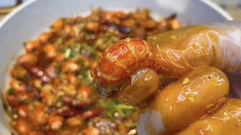 麻辣虾尾,这个龙虾尾真实在,你还出去吃吗!