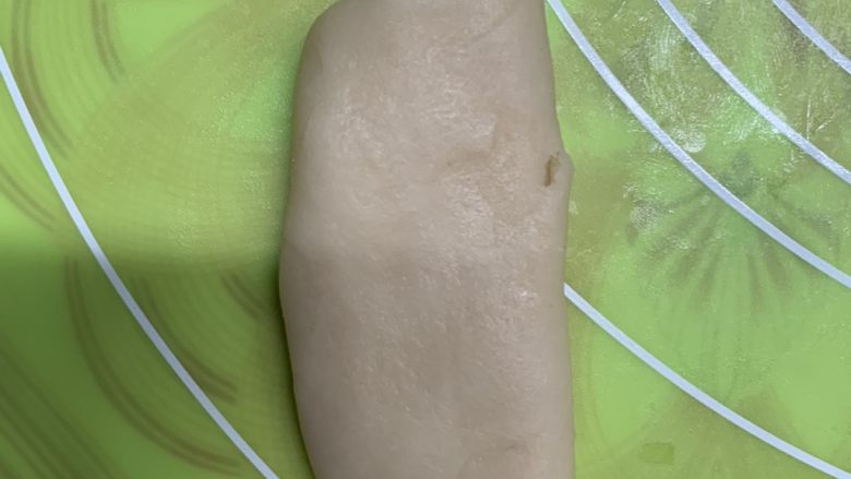 红枣酥,竖着再摁扁。