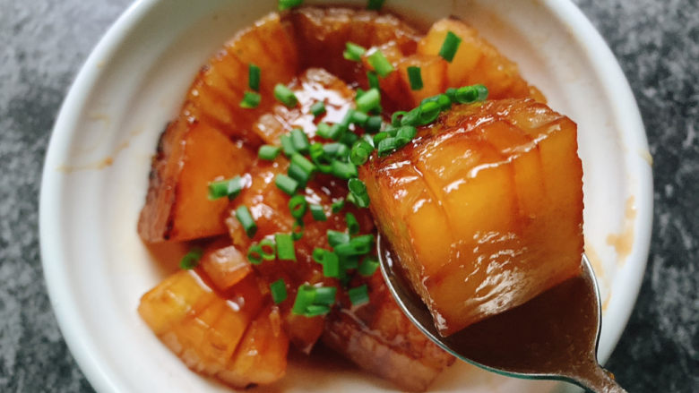 蚝油冬瓜,来这个角度看一看~素版红烧肉!
