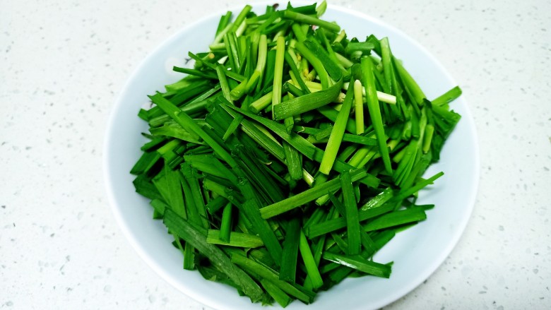 猪肉炒鸡苗菜 韭菜,<a style='color:red;display:inline-block;' href='/shicai/ 116'>韭菜</a>洗净切段