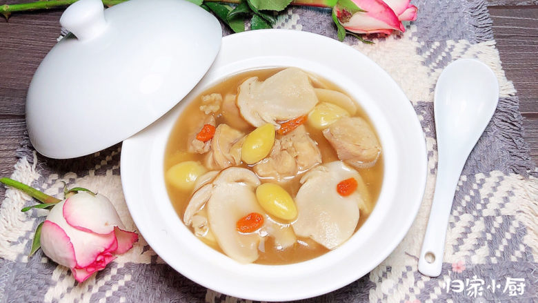 松茸鸡汤,满满的爱!