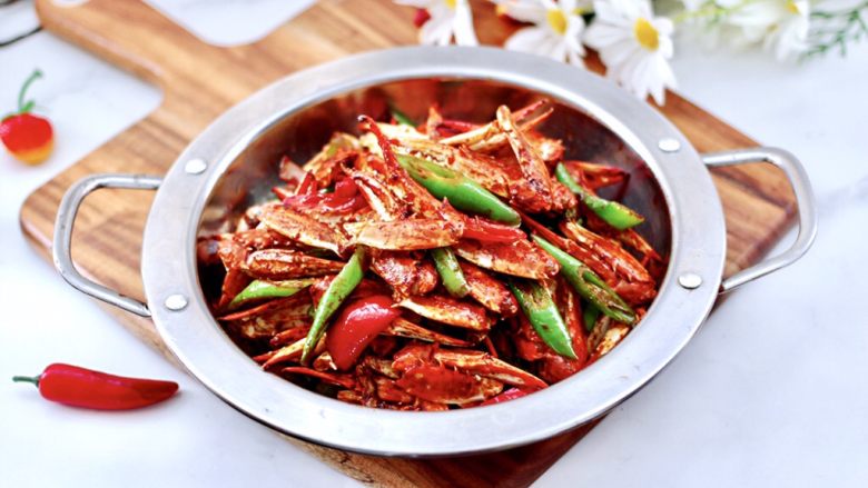 酱香麻辣蟹腿,这个季节要多吃哟~