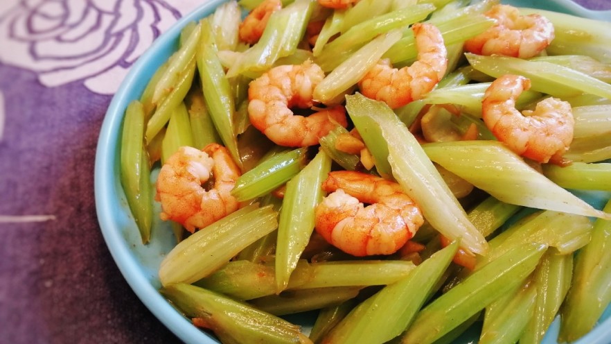 西芹炒虾仁