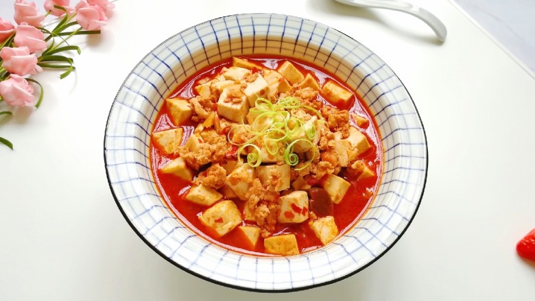 肉末炖豆腐,孩子们都添饭了。