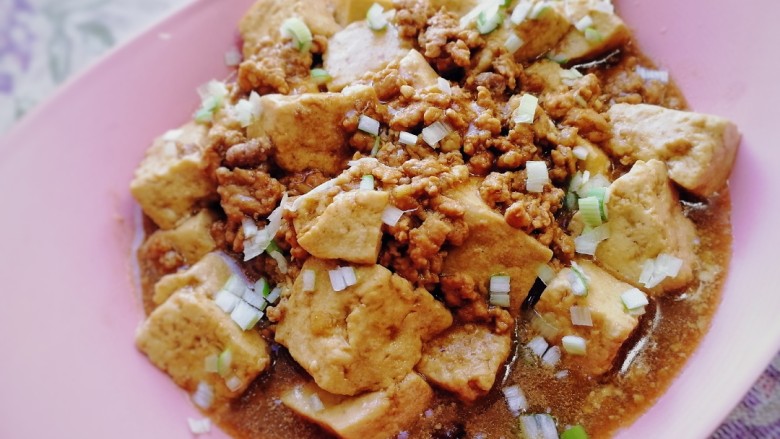 肉末炖豆腐,鲜,香,嫰,滑,拌米饭无敌了。