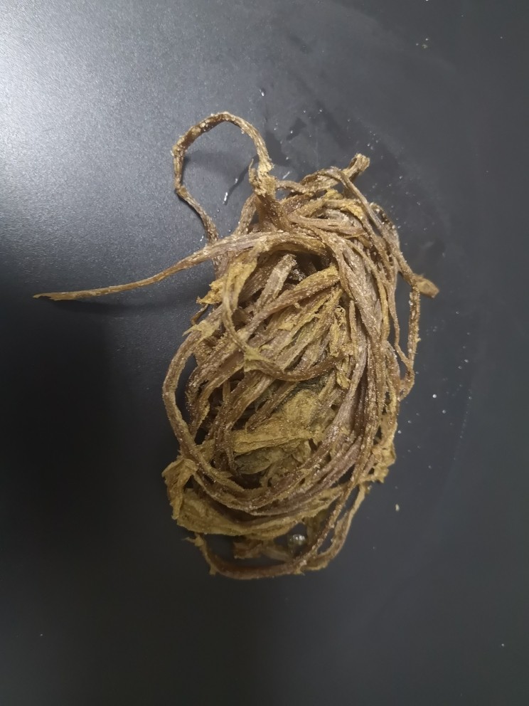 梅干菜烧饼,同事家带来的<a style='color:red;display:inline-block;' href='/shicai/ 707'>梅干菜</a>不是干的,所以省略需泡发