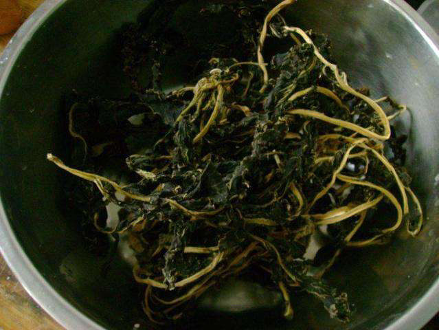 梅干菜肉包,看自己要包多少包子,大概估算一下需要用到多少梅干菜。