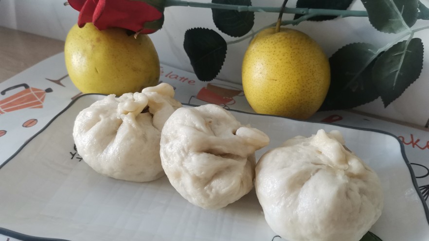 白菜蘑菇素包子