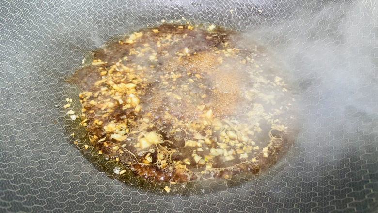 蚝油金针菇,大火煮沸