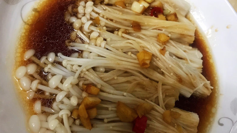 蚝油金针菇