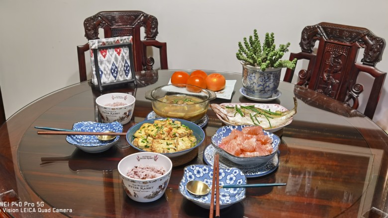 瑶柱烧豆腐,好啦可以开吃啦