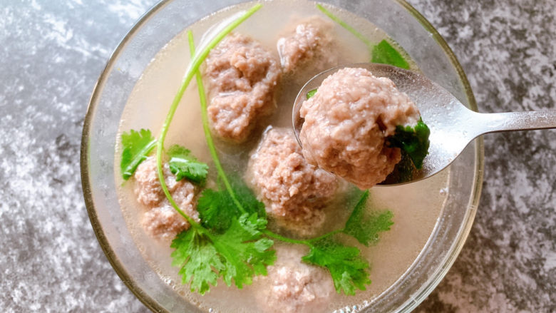 潮汕牛肉丸,狮子头版牛肉丸完成~