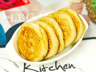 粉条韭菜鸡蛋馅饼