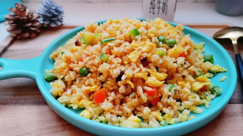 咖喱蛋炒饭,咖喱蛋炒饭完成!