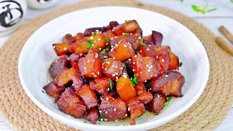 啤酒红烧肉,我家宝贝最爱的红烧肉。懒人版炒菜,太适合我啦!