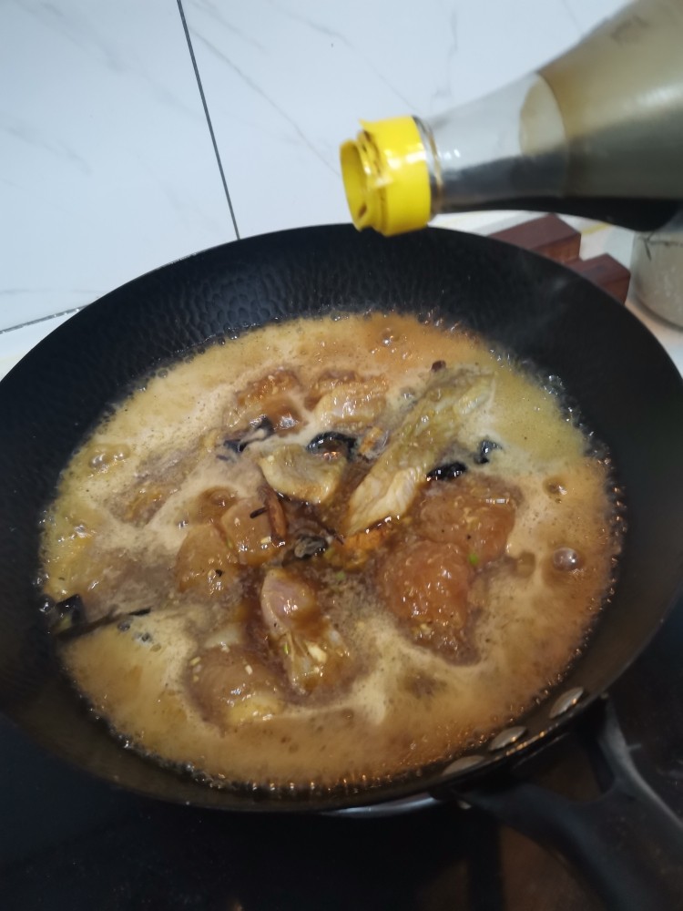 红烧龙利鱼,文火收汁