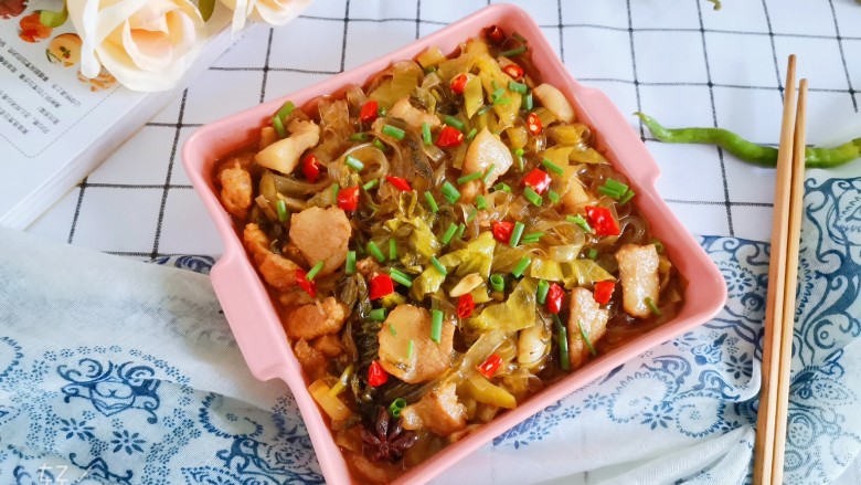 酸菜炖粉条,成品图!