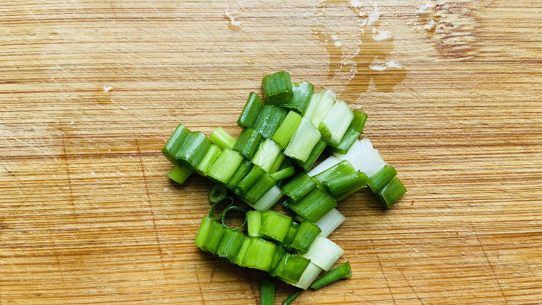 酸菜炖粉条,葱花